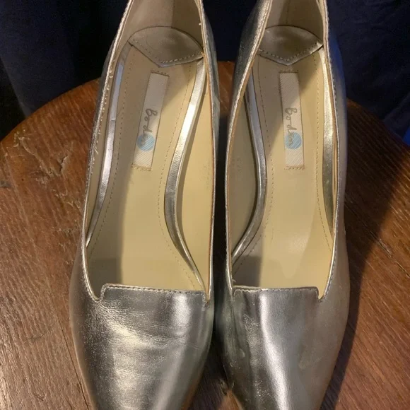 Boden Metallic Silver Pointed-Toe Pumps - Picture 4 of 7